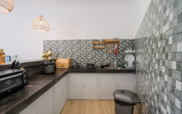 Villa Leya & Leon Canggu - Private 3BR Villa with Pool