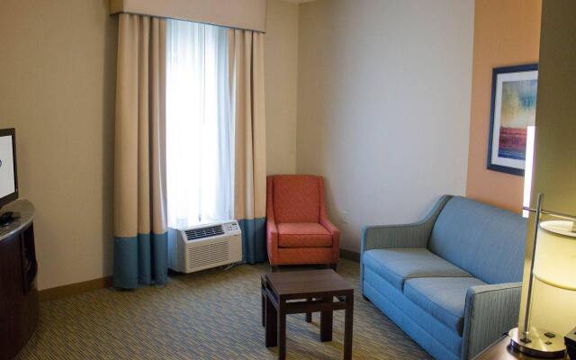 Fairfield Inn & Suites by Marriott Slippery Rock