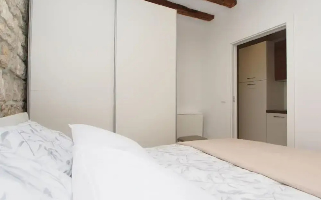 Apartment Ester