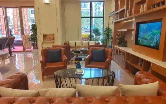 Vienna International Hotel Neijiang North Railway Station Wanda Plaza