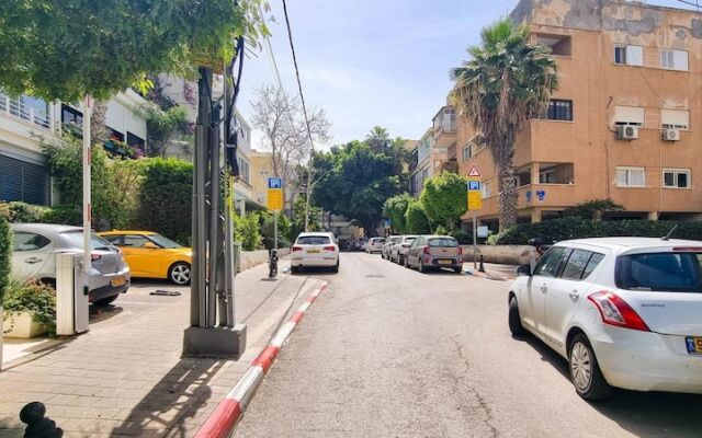 Rupin Pastel in Tel Aviv-yafo