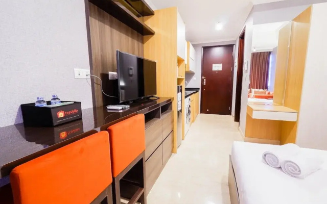 Luxurious Studio at Menteng Park Apartment
