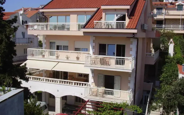 Villa Jani Top Floor Suite