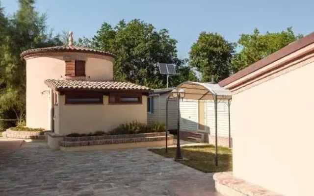 Chigio Country House Village