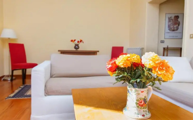 Laeta Domus in San Pietro