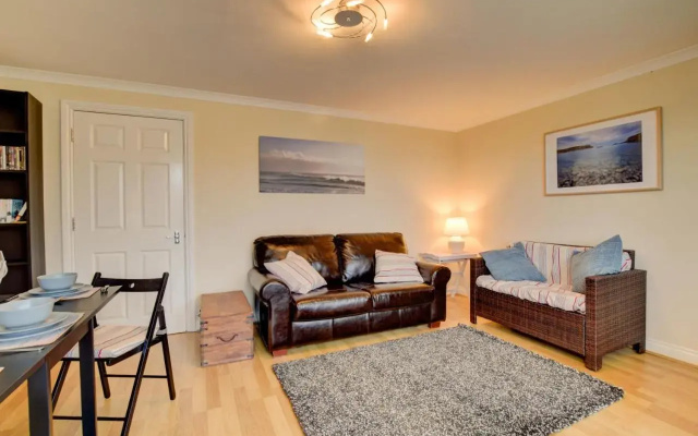 Bowleaze Beach Apartment