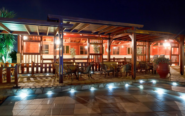 Gaia Garden Hotel