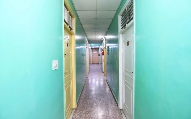 Oyo 15920 Hotel Classic