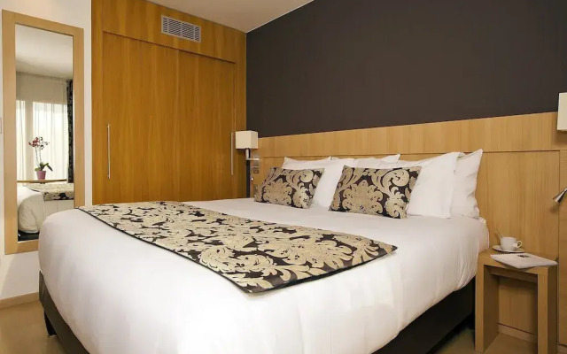 Residhome Appart Hotel Paris-Massy