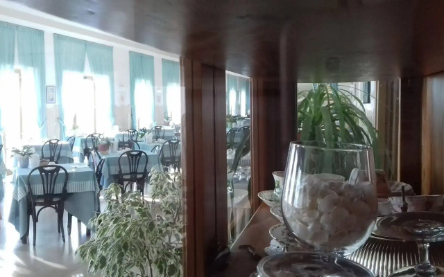 Hotel Aurora