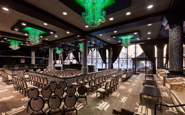 Holiday Inn Select North Dallas