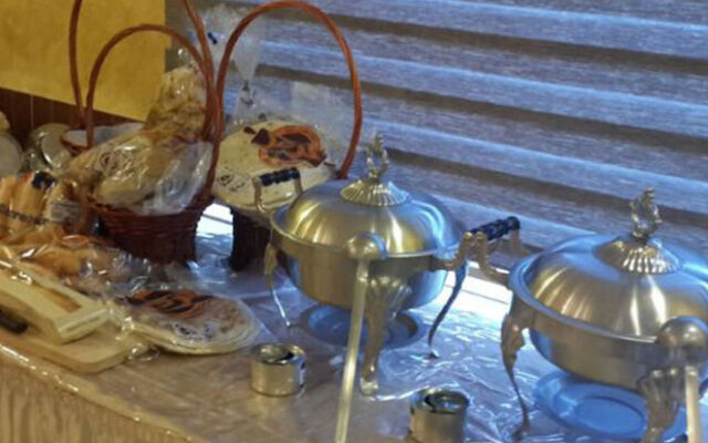 Renad Hotel