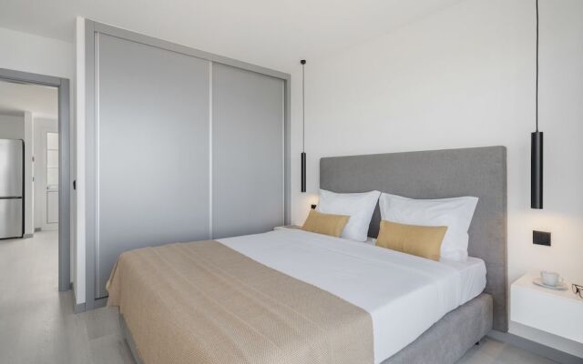 In the West - Intelsol Calheta Apartments II