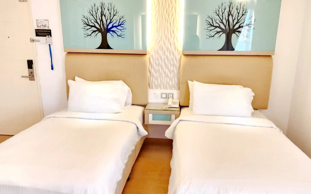 Holiday Place