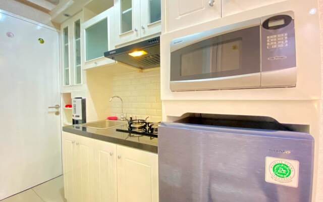 Well Furnished Studio Room at Grand Asia Afrika Apartment