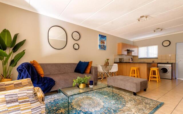 82 NOLE 2bed 2 bath apartment