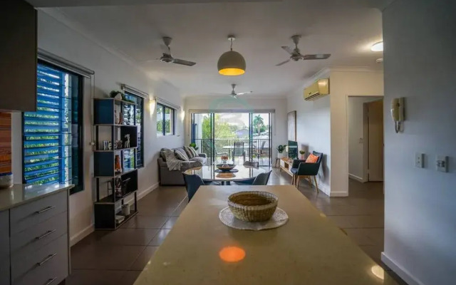 ZEN NOMAD - 2BR Nightcliff Apartment