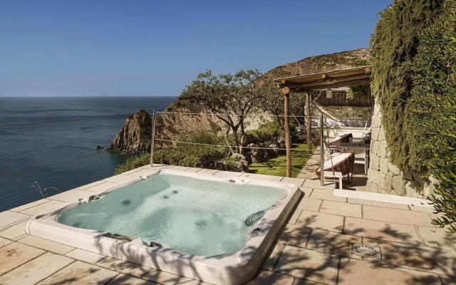 Costa Del Capitano Seaside Villas