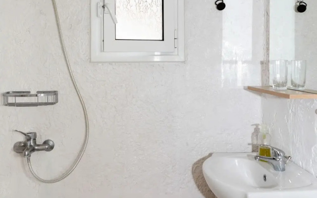 Homely Apartment in Istiaia With Patio