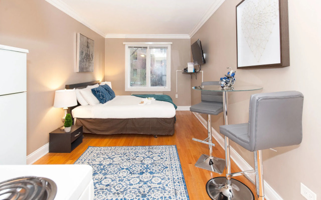 Intimate Studio in Gold Coast by Sonder