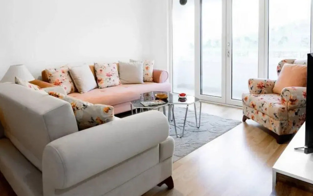 Cozy Flat Near the Istanbul Airport in Bahcesehir