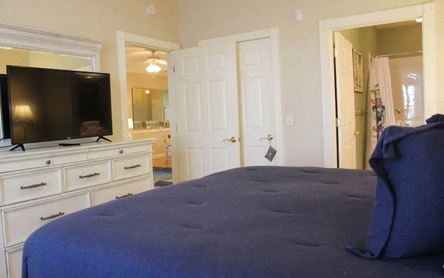 Professionally Cleaned & Sanitized Condo in MB