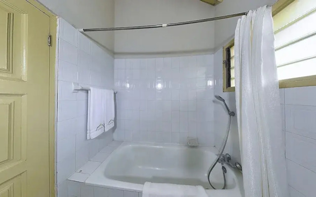 Anomabo Beach Resort