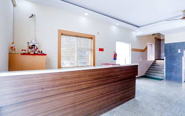 OYO 28629 Hotel Crosswind