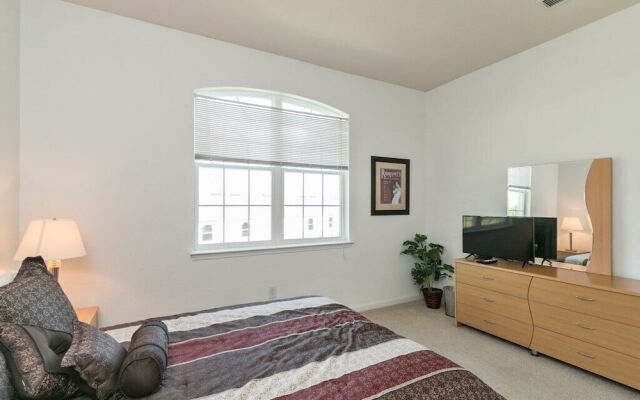 Flora 3 Bedroom Townhouse