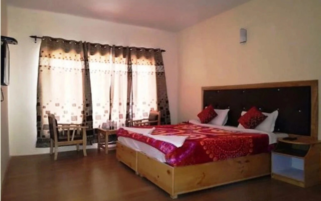 Hotel Khakshal Chubi