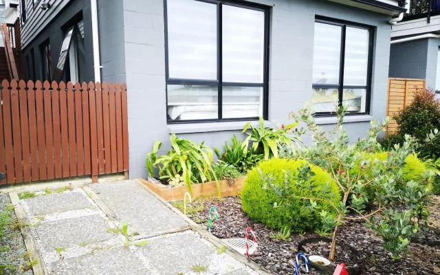 Orewa Lovely Cozy Home