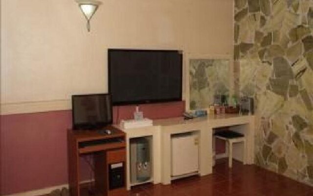Win Motel