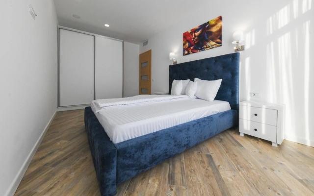 The Central Park Residence