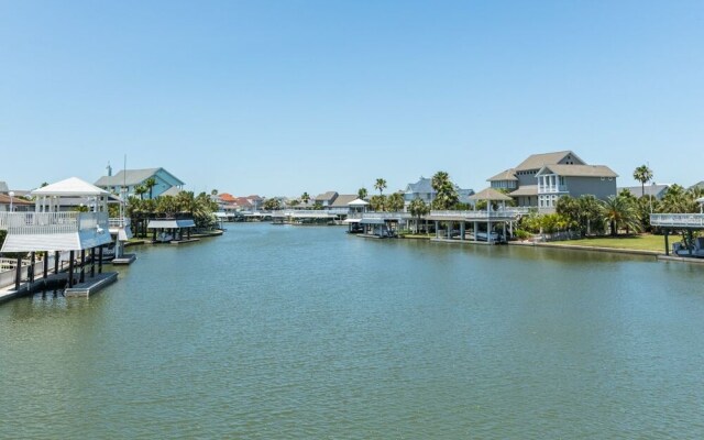 Airy Canalfront Galveston Home by RedAwning