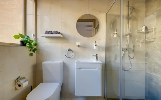 Art Deco Luxury Apartment Central Location