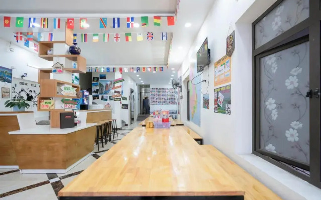 Ha Long Bay Fancy Hostel
