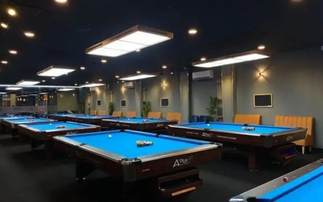 Lotus Hotel