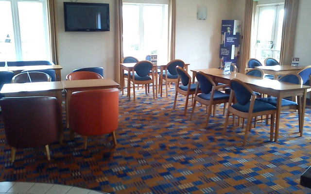 Holiday Inn Express Manchester East by IHG