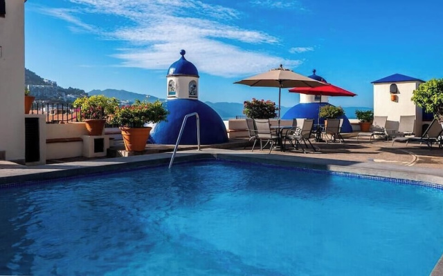 Ocean View 2Br Condo-balcony-beach-pool - 204