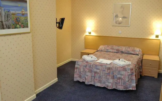 Madeira Hotel