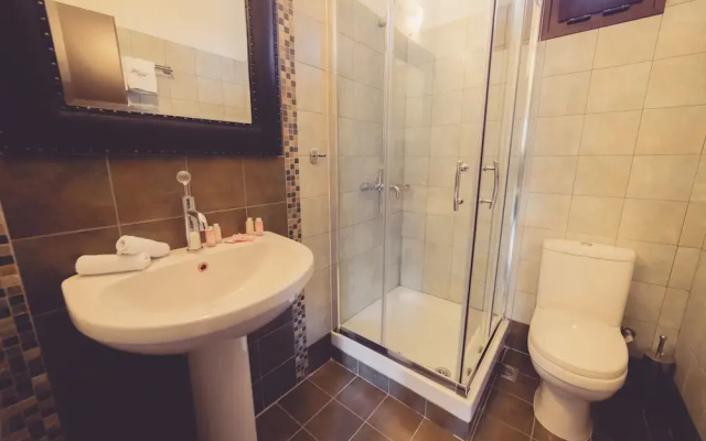 Paroraia boutique rooms