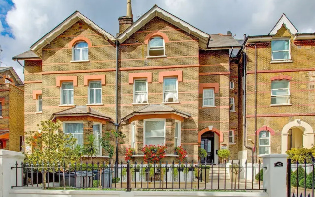 Comfortable Apartment in London Near South Kensington