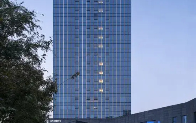 Yiman Hotel