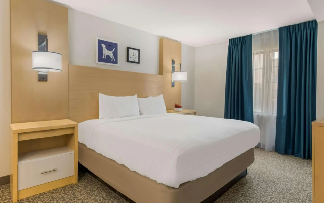 Sonesta ES Suites Charlotte Arrowwood