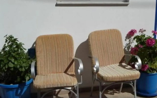 Acapulco Apartments