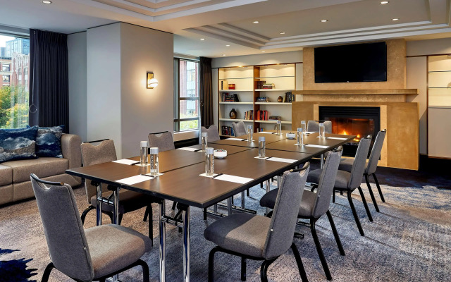 Hotel 1000, LXR Hotels & Resorts