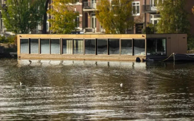 Amsterdam Houseboats
