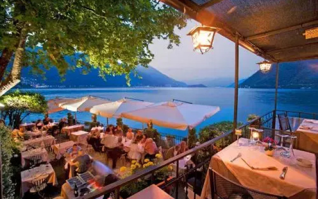 Menaggio Centro con 3 balconi