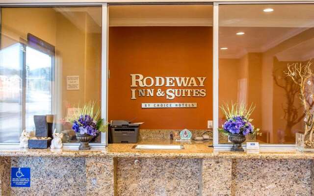 Rodeway Inn & Suites Corona