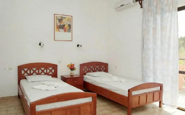 Ekavi Apartments